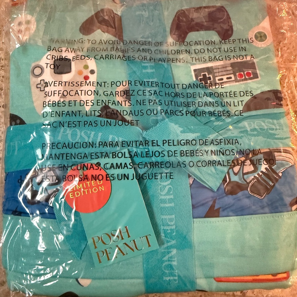 Posh Peanut Gamer & Bolt Luxe Patoo Blanket